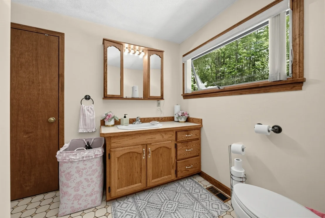 Photo of 7 Balsam Dr