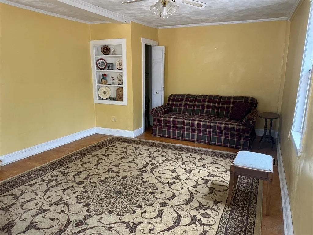 Photo of 10 Sycamore Rd