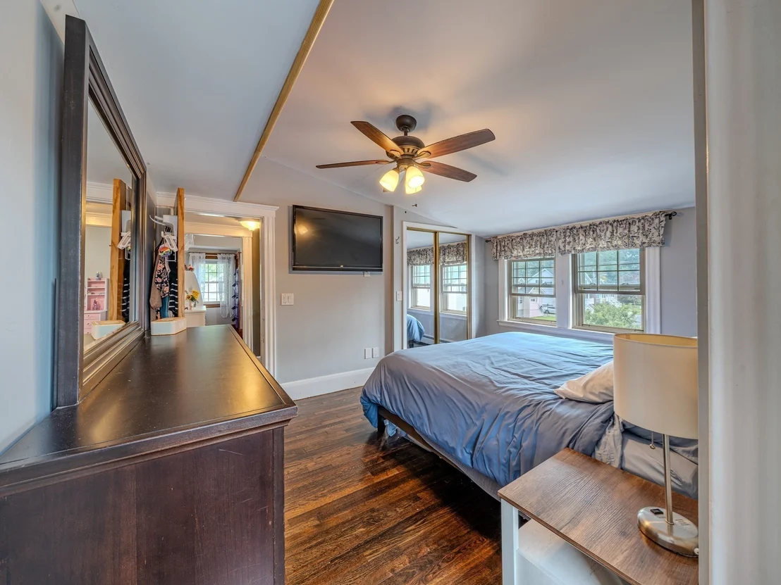 Photo of 23 Henry St