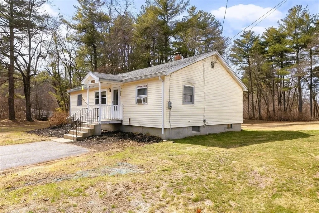 Photo of 25 Fairview Ave