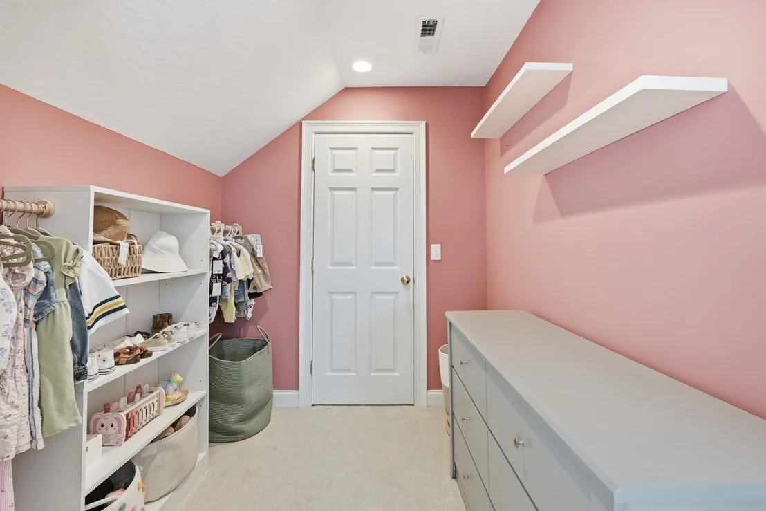 Photo of Unit B at 42 Longview Cir