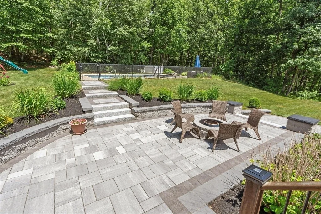 Photo of 189 Beaman Rd