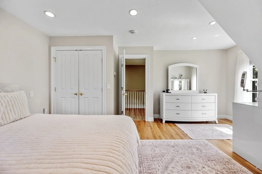 Photo of 48 Summer Rd