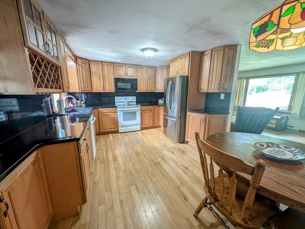 Photo of 74 Ellis Rd