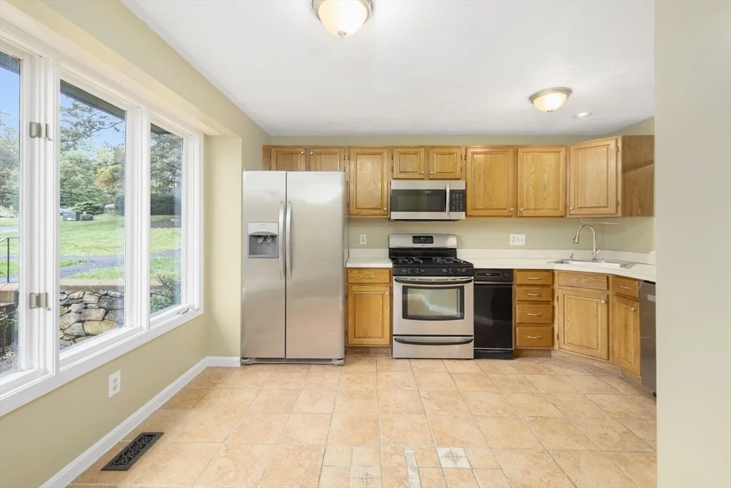 Photo of Unit 3 at 6 Deer Path