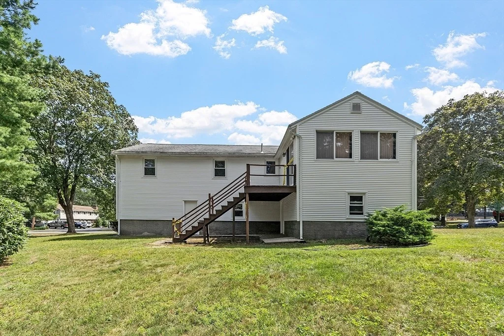 Photo of 4 Whipple Rd