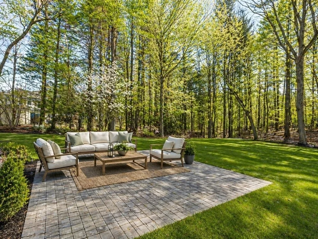 Photo of 12 Brookside Ln
