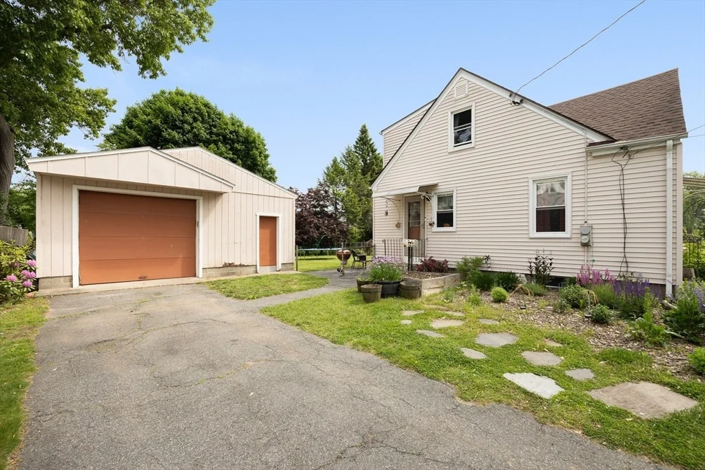 Photo of 118 Edgewood Ave