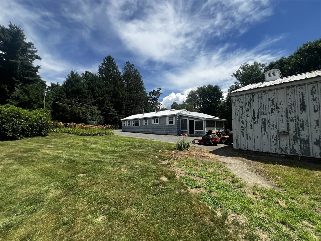 Photo of 1158 Millers Falls Rd