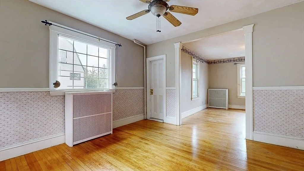 Photo of 120 Hillcroft Ave