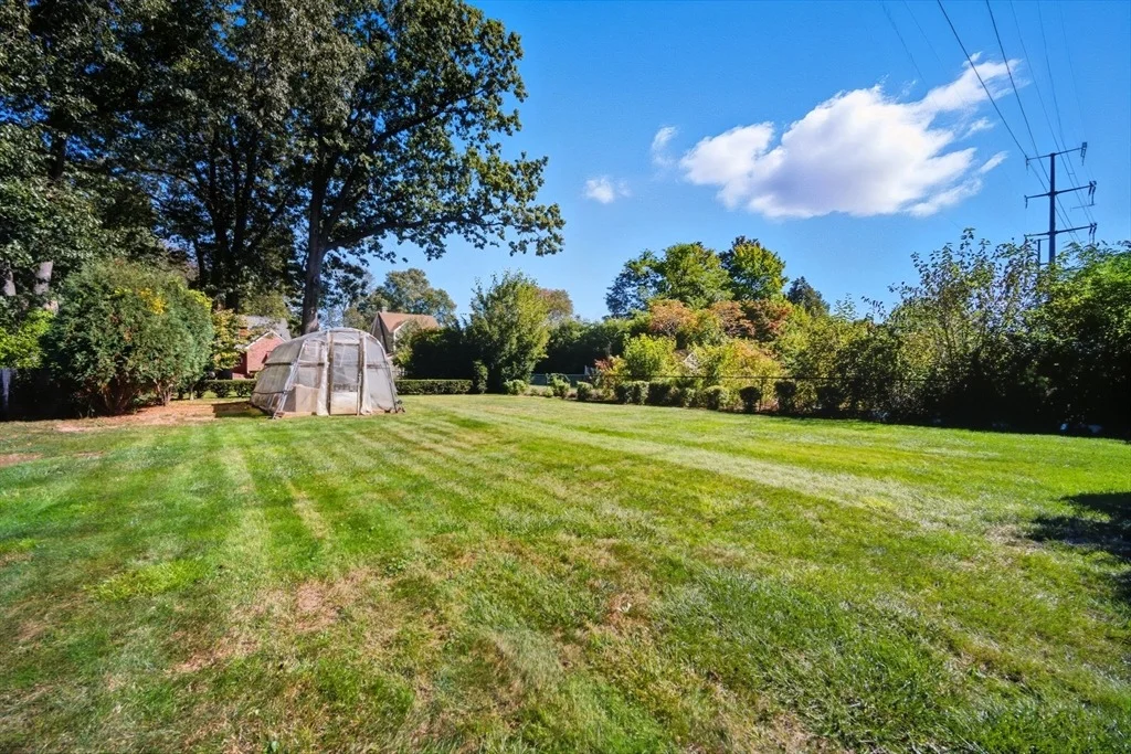 Photo of 43 Greenleaf Ave