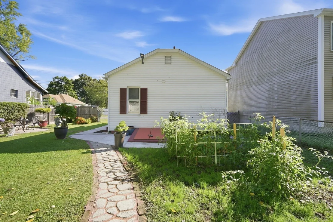 Photo of 114 Hood St