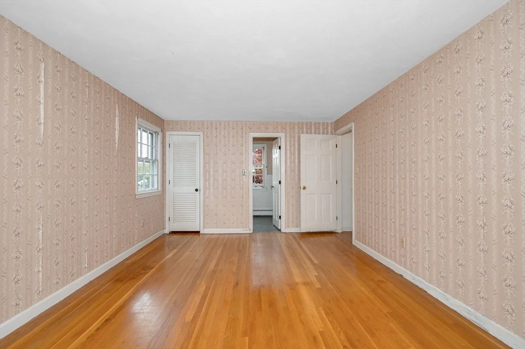 Photo of 104 Meadowview Road
