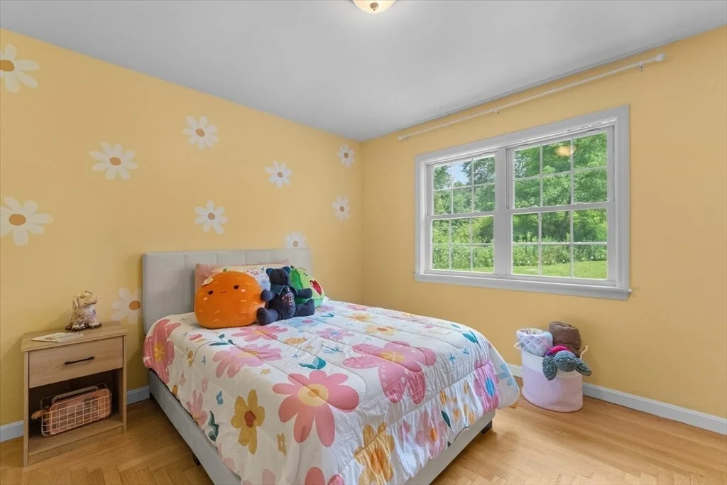Photo of 11 Mendon Road