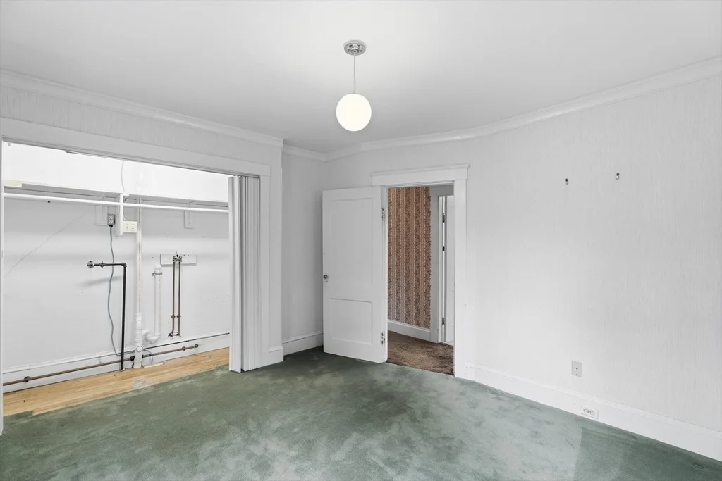 Photo of 16 Elmlawn Rd