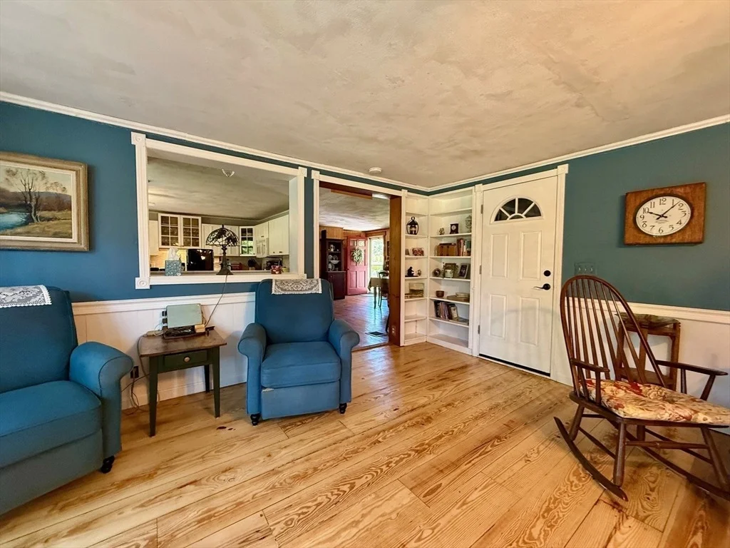 Photo of 390 Log Plain Rd