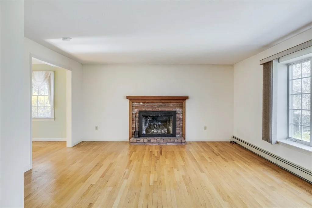 Photo of 9 Courier Drive