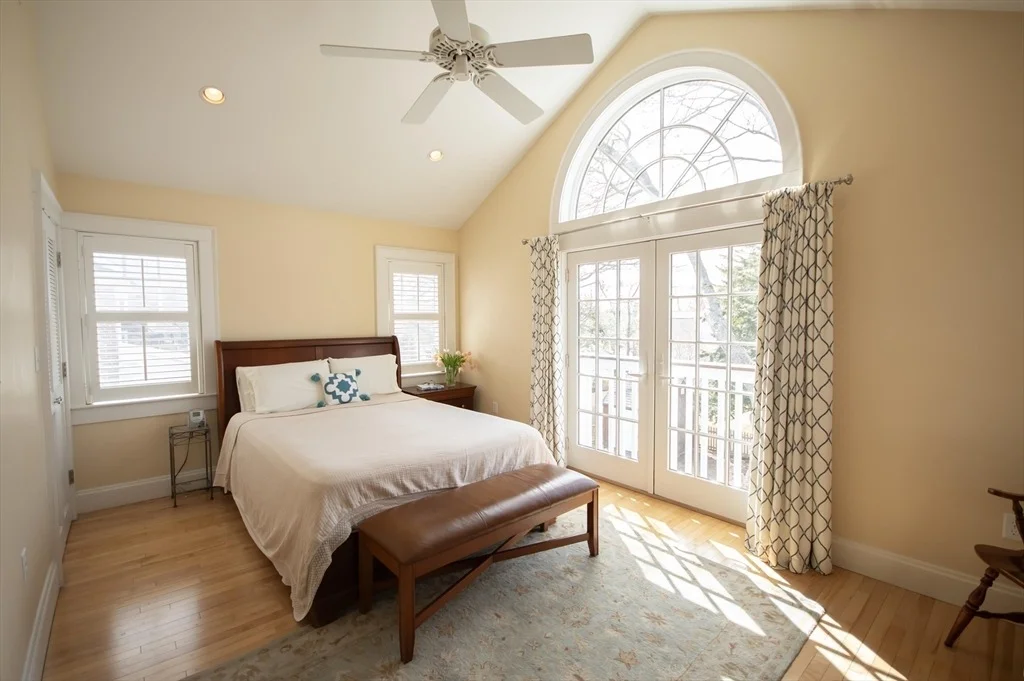 Photo of 403 Common St.