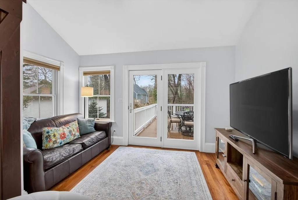 Photo of 52 Maple St
