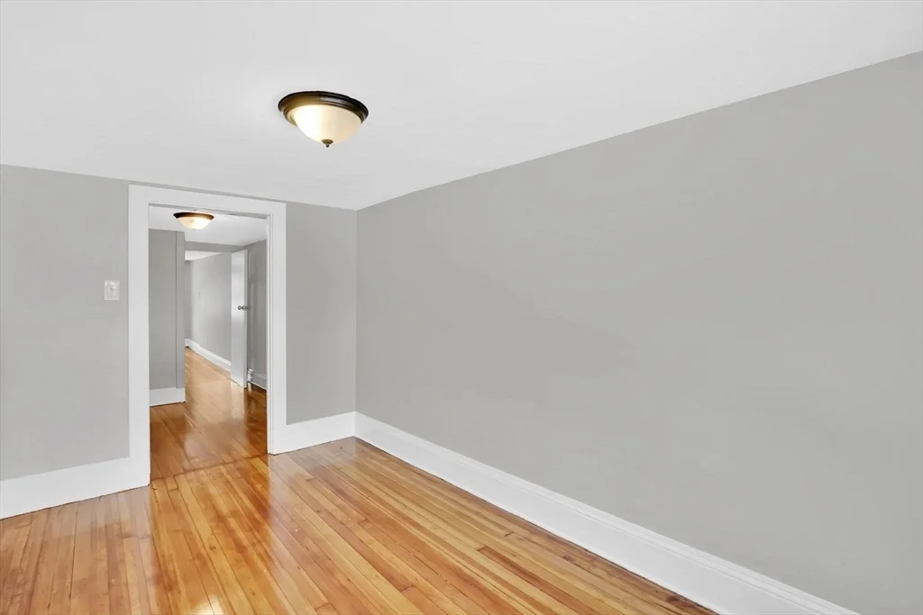 Photo of 11 Ina St