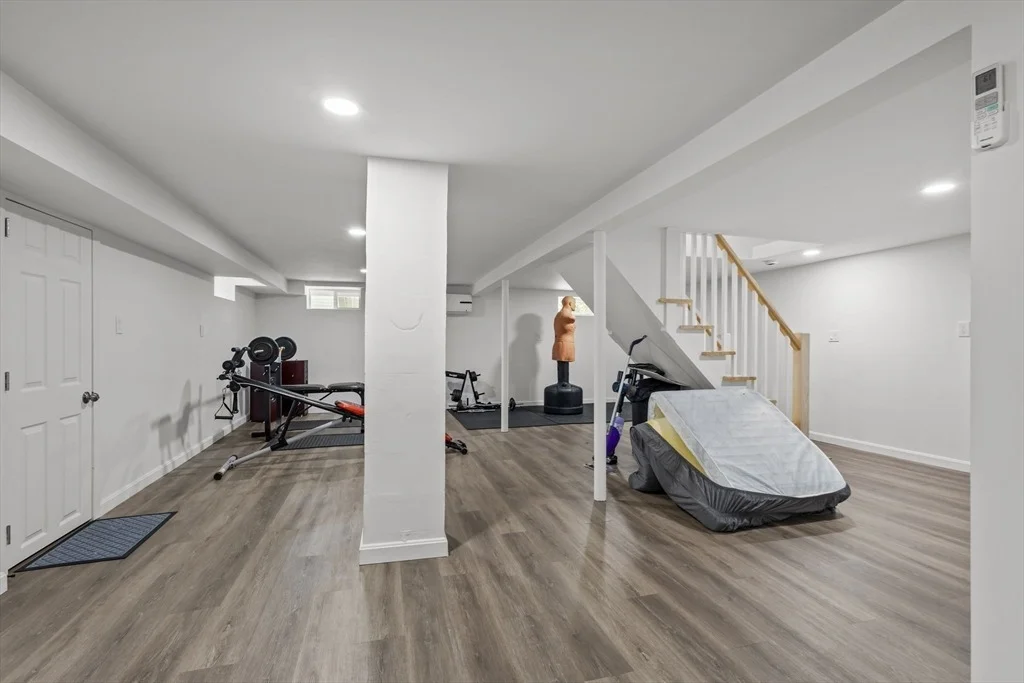 Photo of 5 Squire Ln