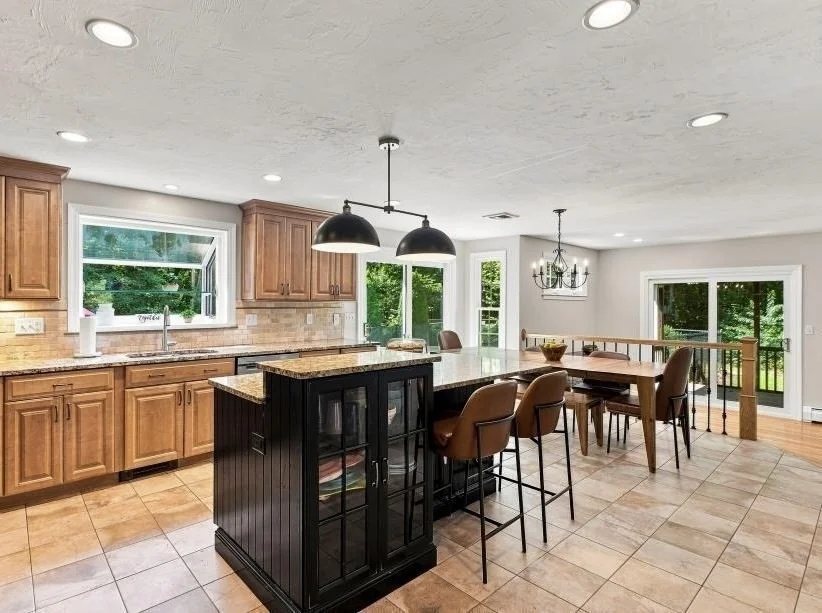 Photo of 14 Cedar Ridge Ln