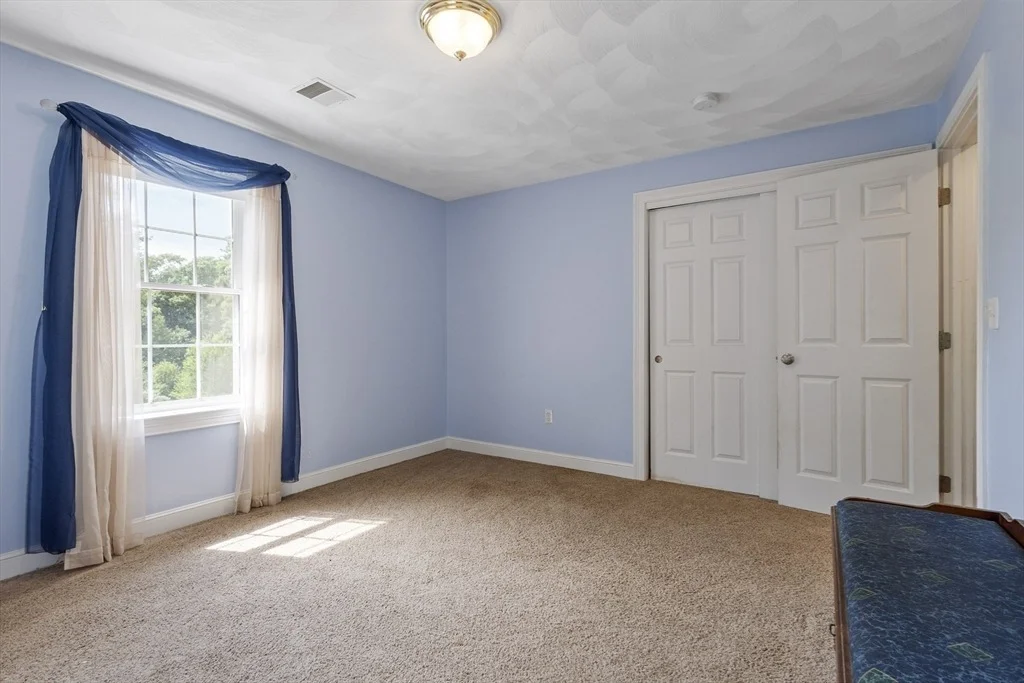 Photo of 18 Lawrence St