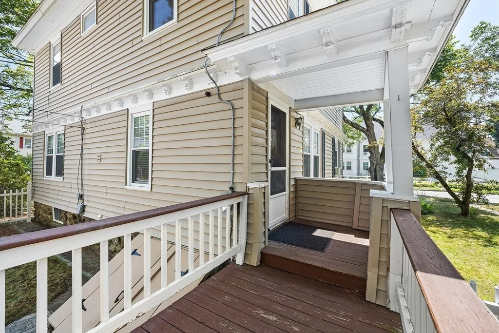 Photo of 34 Monroe Ave