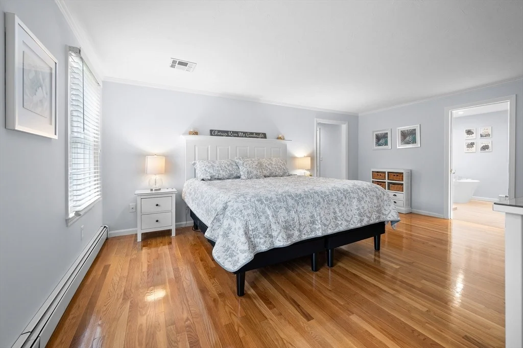 Photo of 9 Windsor Dr