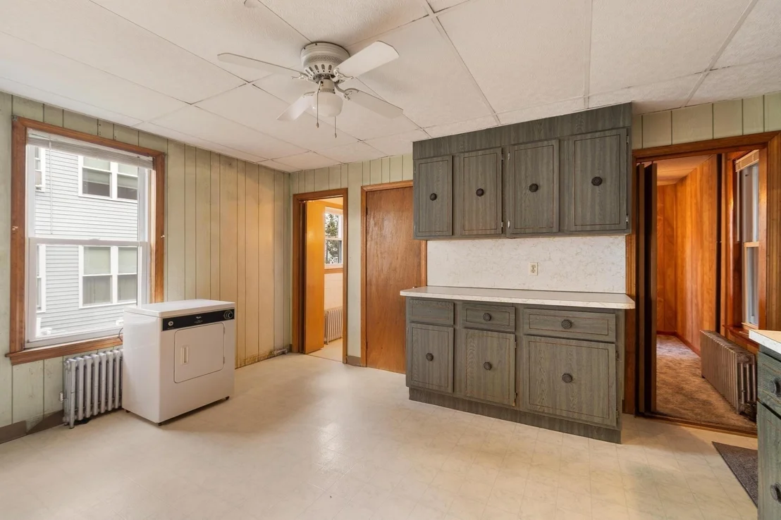 Photo of 352 Stackpole Street