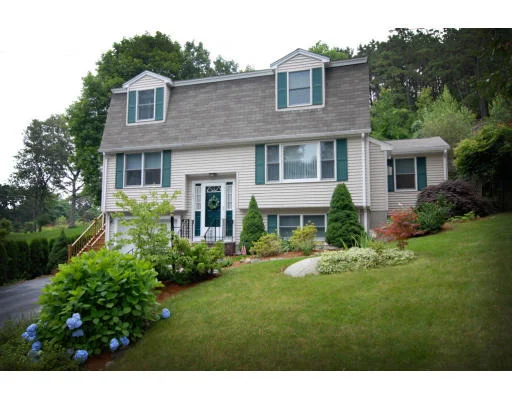 Photo of 31 Mayflower Rd
