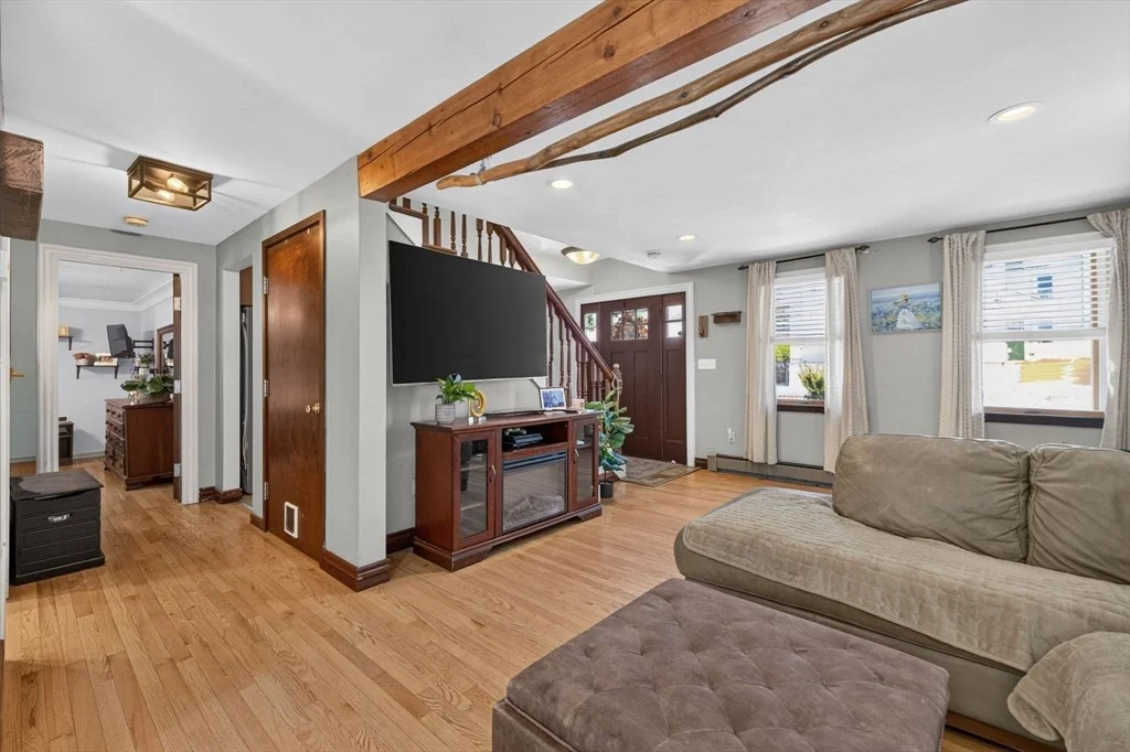 Photo of 55 Irving St