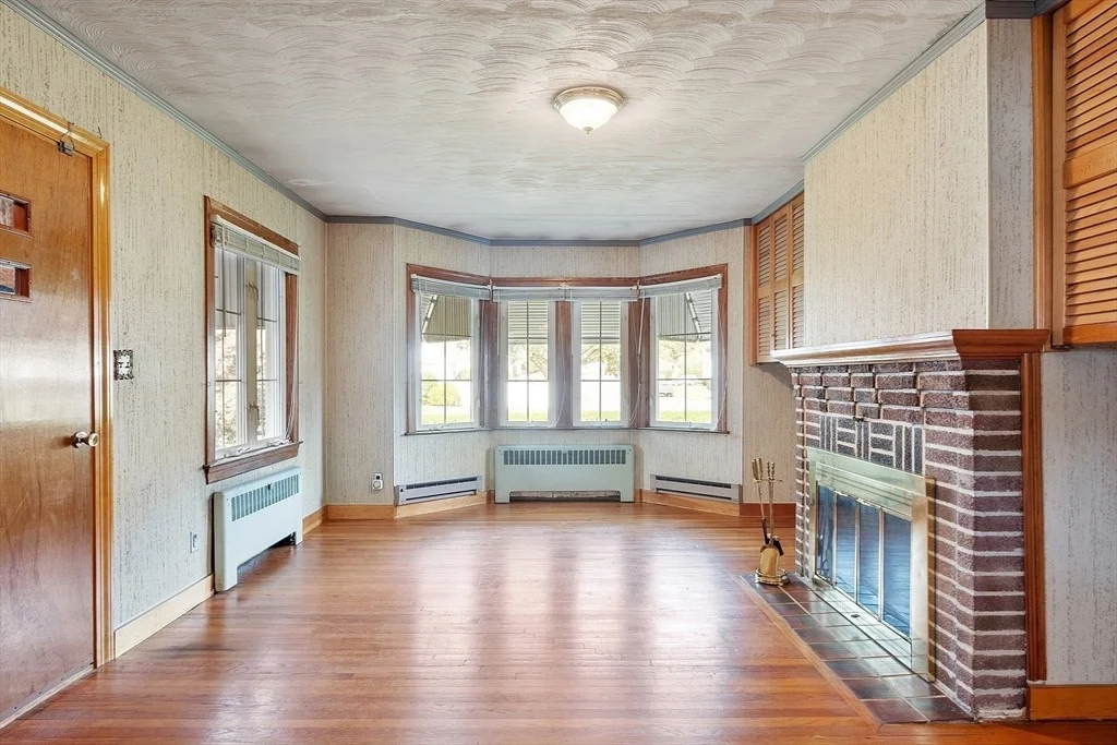 Photo of 2 Oaklandvale Avenue
