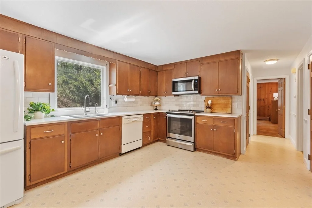 Photo of 14 Minot Avenue
