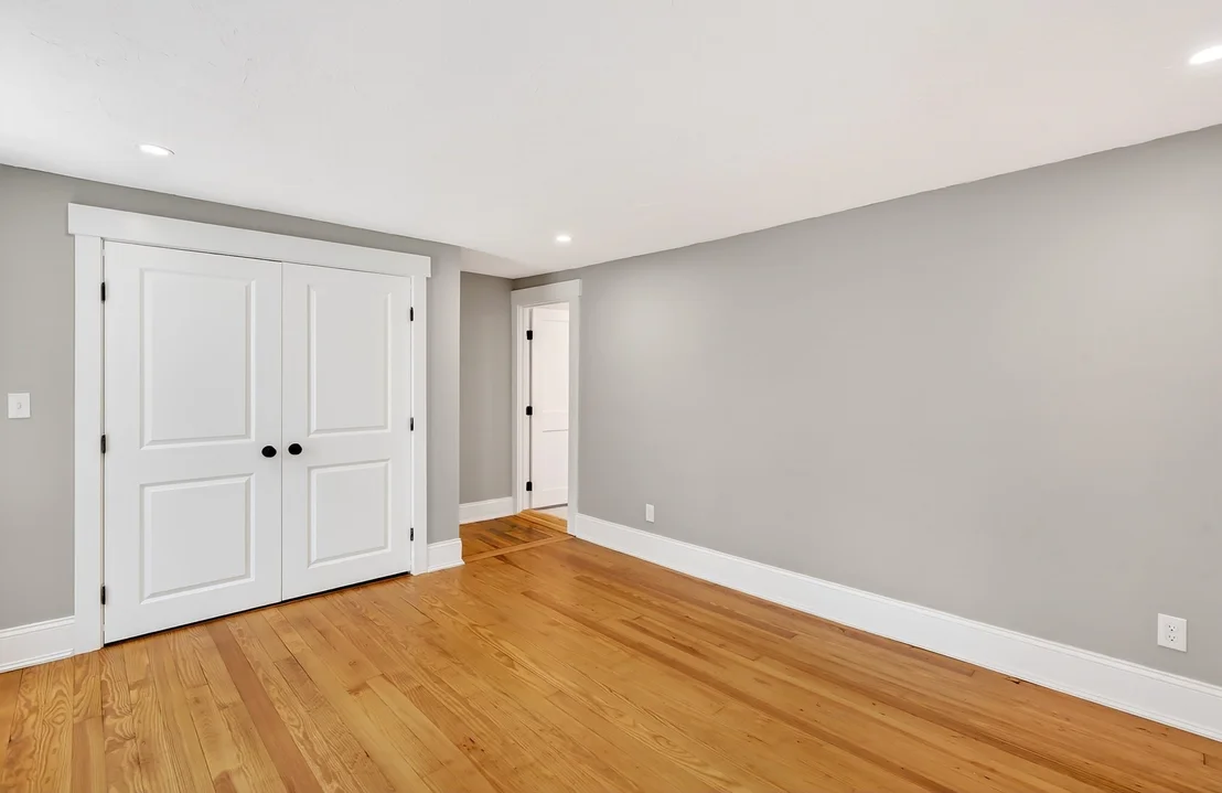 Photo of 148 Center Street