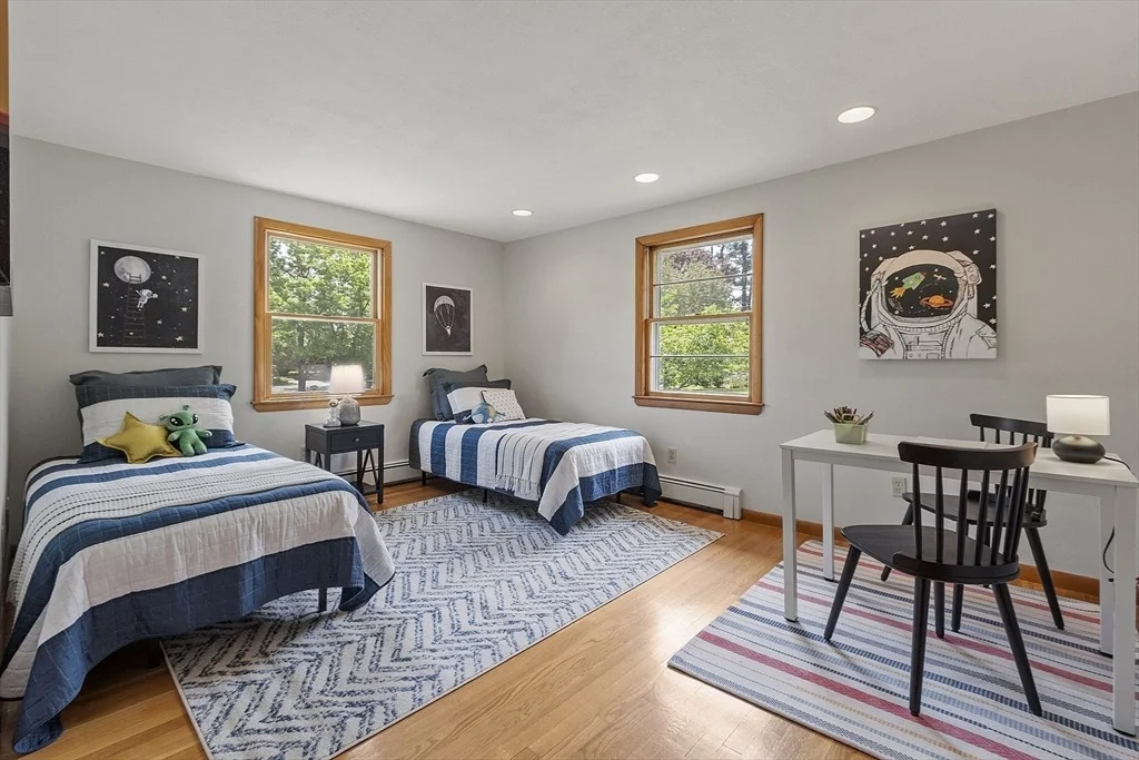 Photo of 415 Arlington St