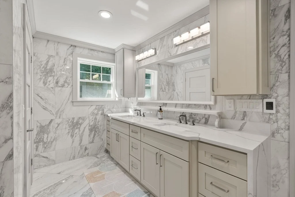 Photo of 125 Union St