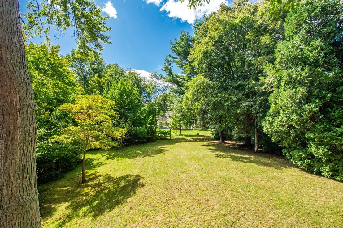 Photo of 20 Tyler Rd