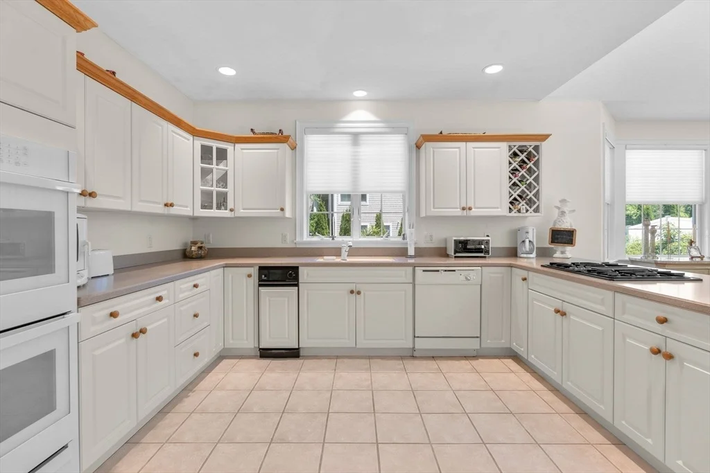 Photo of 14 Glenneagle Dr