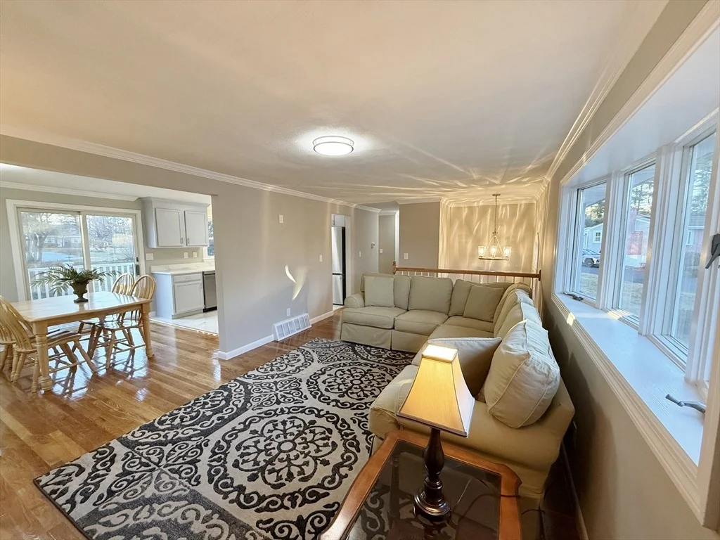 Photo of 105 Duncan Rd
