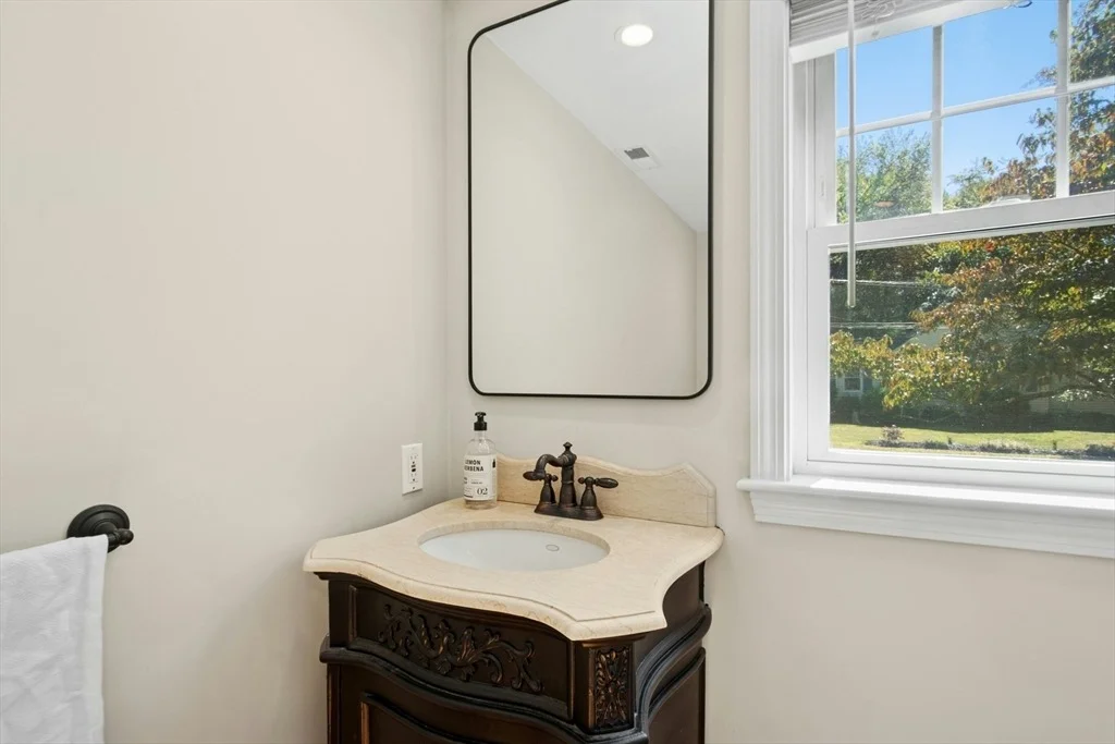 Photo of 8 Raymond Way