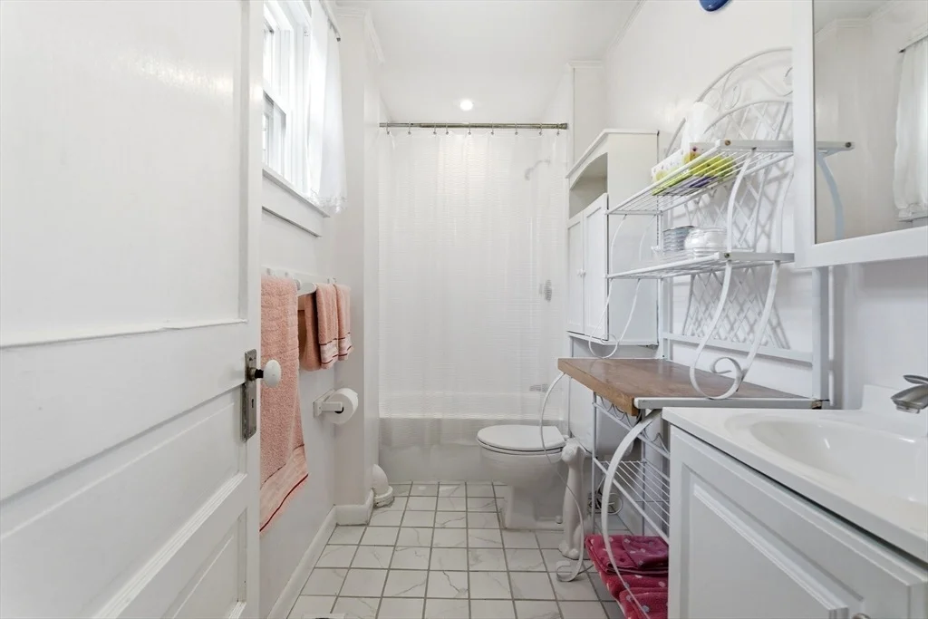 Photo of 225 Riverside Drive