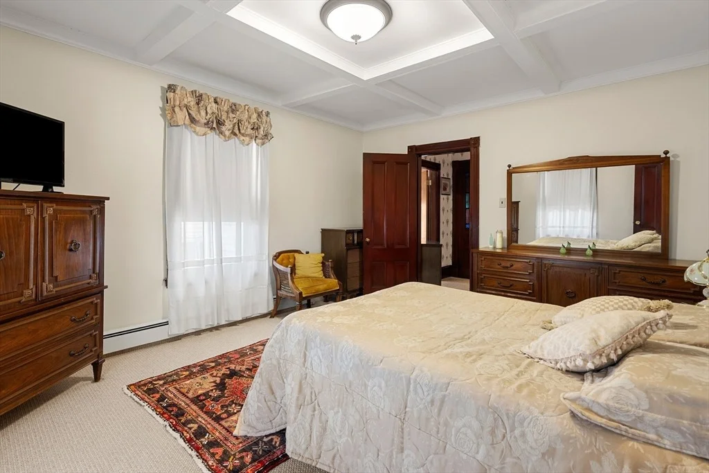 Photo of 1 Alpine Ct