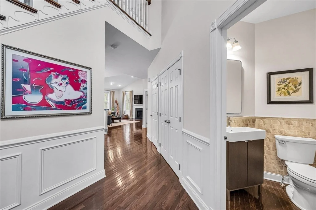 Photo of 16 York Cir