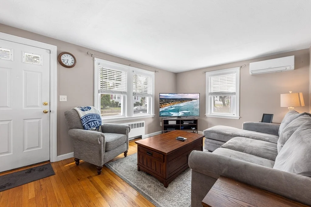 Photo of 39 Badger Rd