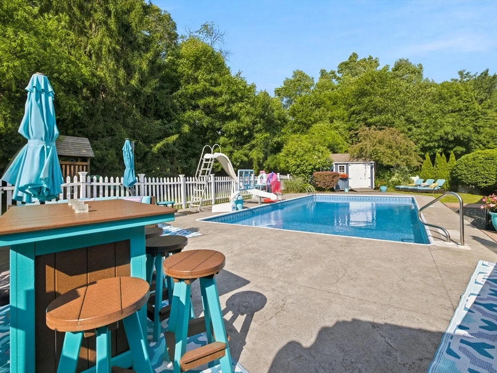 Photo of 2 Foley Dr