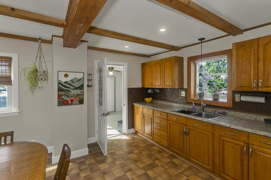 Photo of 26 Beaudry Ave