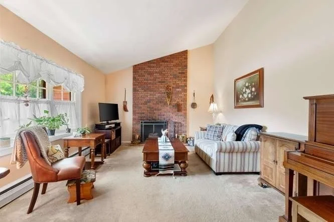 Photo of 9 Graystone Drive