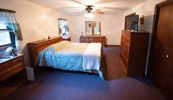 Photo of 369 State Rd