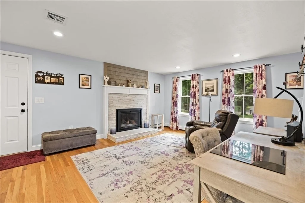 Photo of 14 Cliff Road